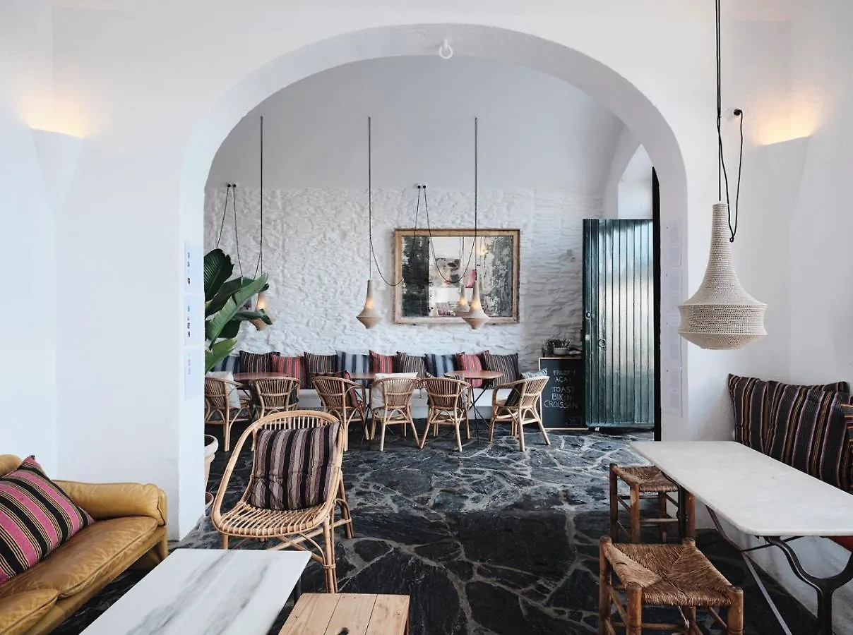 Bed & Breakfast Can Set Cadaques