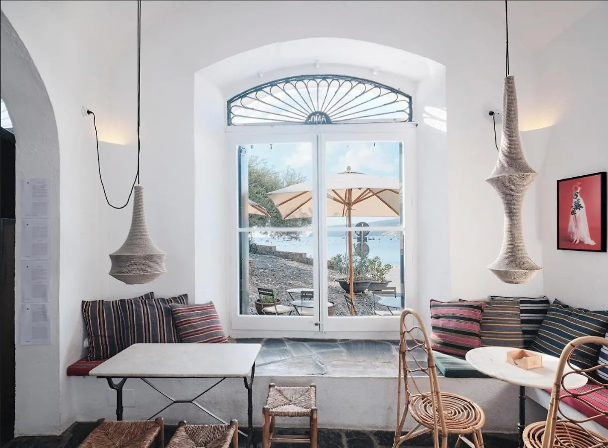 Can Set Cadaques